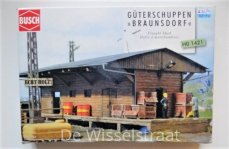 Busch 1421 Goederenloods "Braunsdorf", echt hout