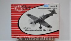 Busch 401 Jachtvliegtuig Messerschmitt Me 109